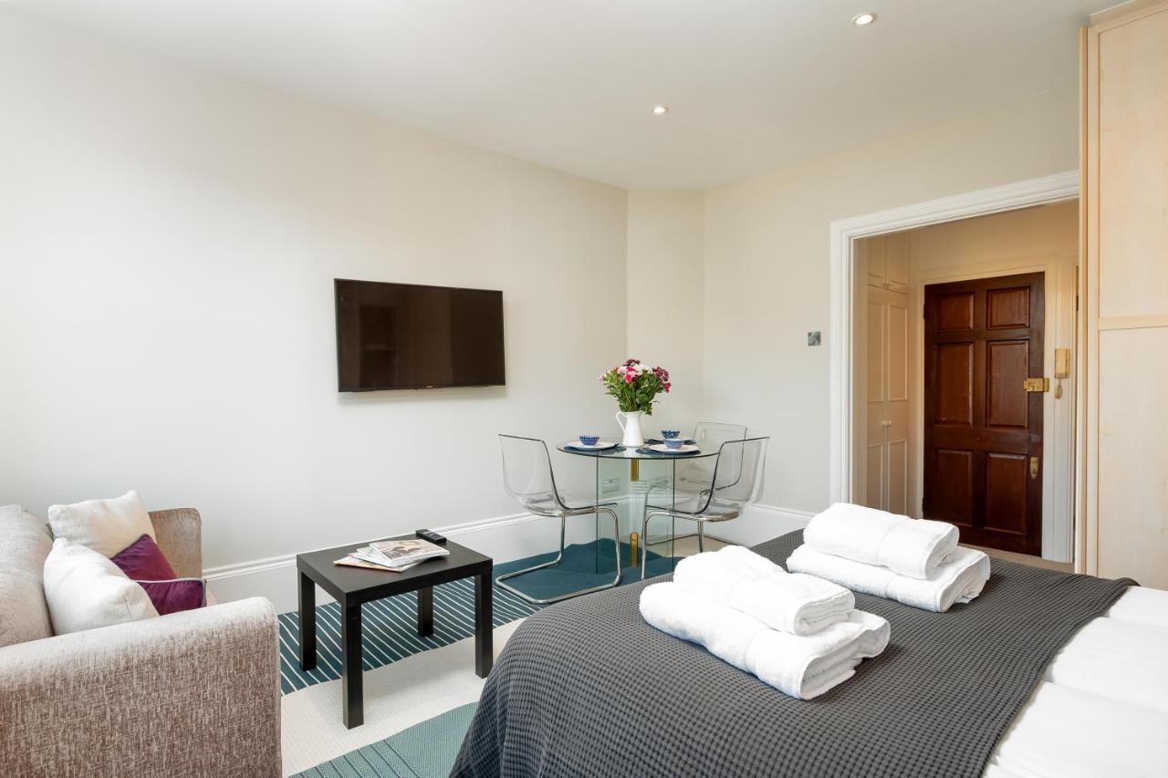 Capital Sloane Street Studio With Balcony London Eksteriør bilde